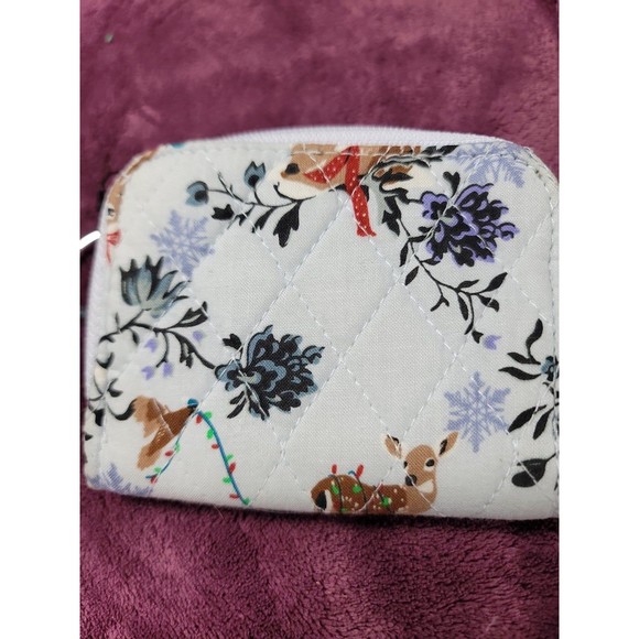 Vera Bradley Merry Mischief RFID petite zip around wallet. - Picture 4 of 4